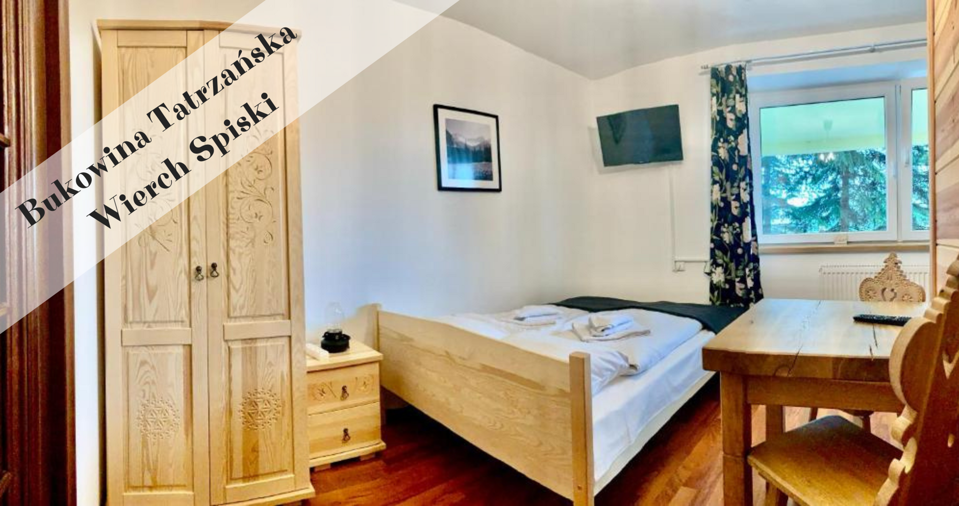 Pok&oacute;j dwuosobowy z aneksem kuchennym i widokiem na g&oacute;ry